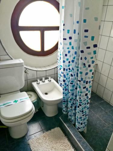 Hostal Del Lago Hotel