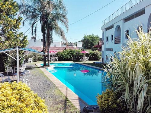 Hostal Del Lago Hotel