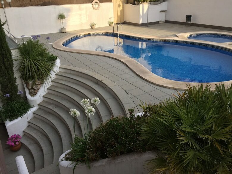 Hotel Petit Palau S�lo Adultos
