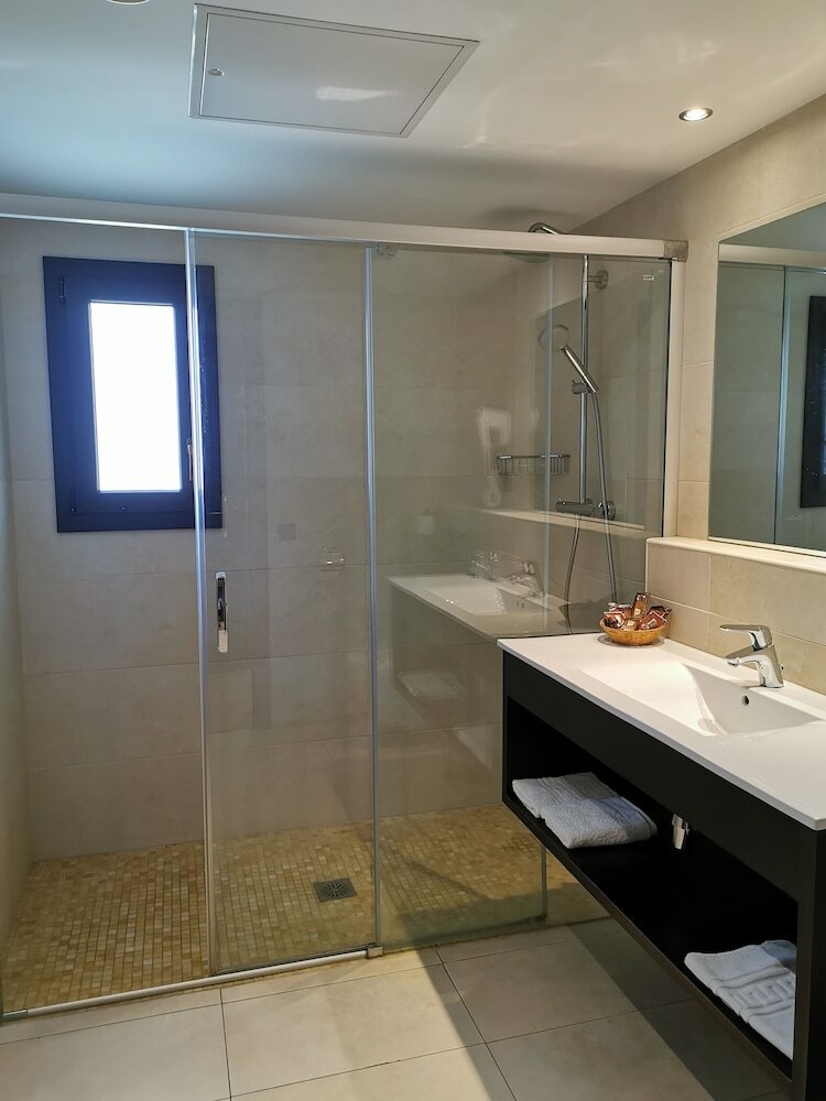 Hotel Petit Palau S�lo Adultos
