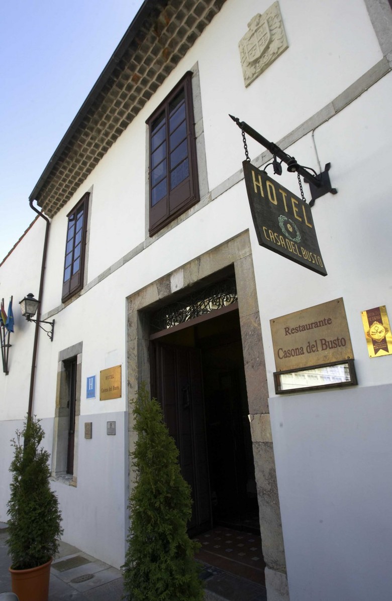 Hotel Casona Del Busto