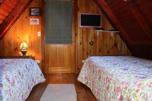 Hostal Y Caba�as De Los Reyes