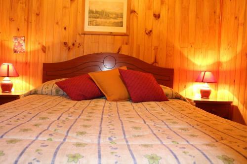 Hostal Y Caba�as De Los Reyes