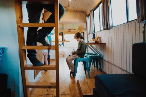 Self Sustainable Bus