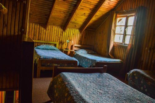 Albergue Hostal Y Caba�as Los �irres