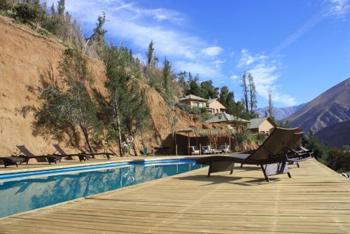 Lodge Caba�as Miraelqui