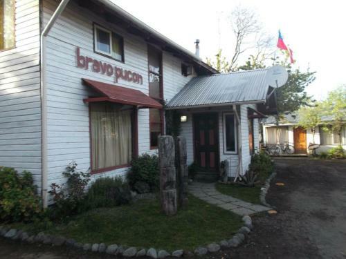 Hostal Bravo Puc�n Araucania