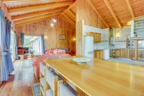 Agroturismo Borde Lago Casa Y Quincho