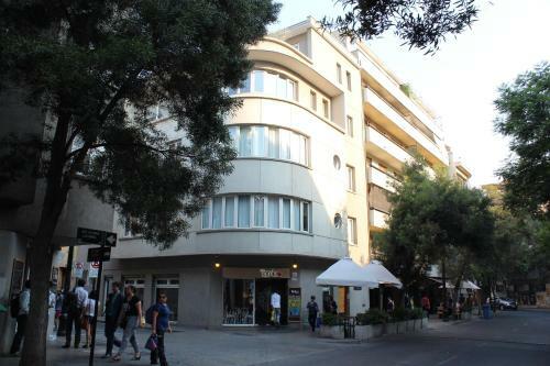 Uh Aparthotel Lastarria
