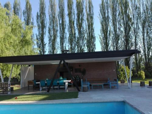 Lujosa Casa En Parcela