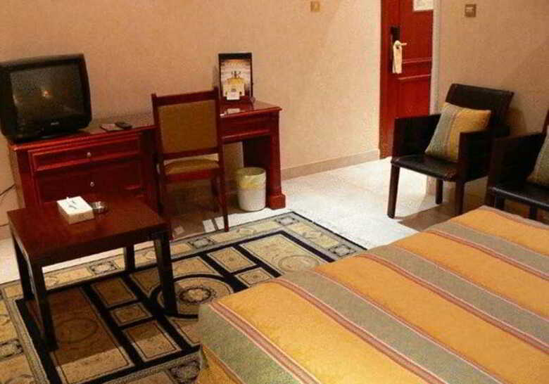 Hotel Al Bustan