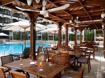 Hotel Sofitel Al Hamra