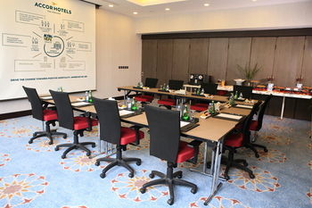 Hotel Sofitel Al Hamra