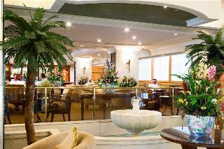 Hotel Sofitel Al Hamra