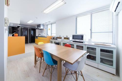 Hostal 365base Outdoor Hostel