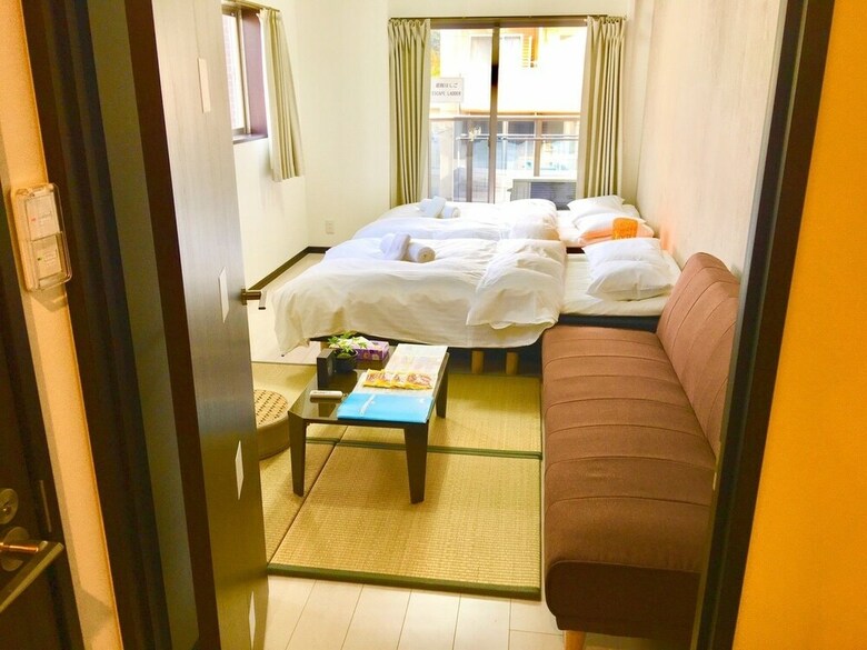Apartamentos Hiroshima Crane Peace Tower