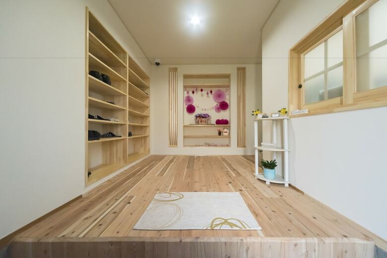 Hostal Kanazawa Higashiyama Cabin Hakobune