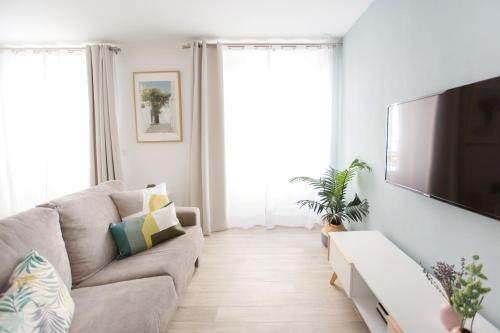 Nueva Almudena Apartment