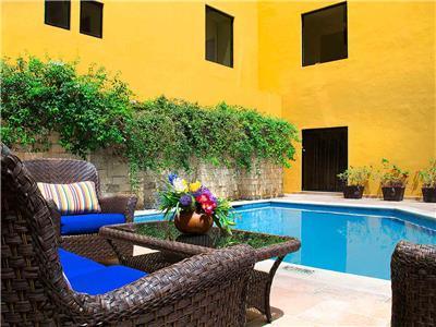 Hotel Plaza Colonial