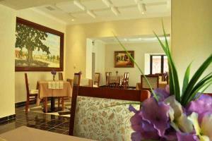 Hotel Plaza Colonial