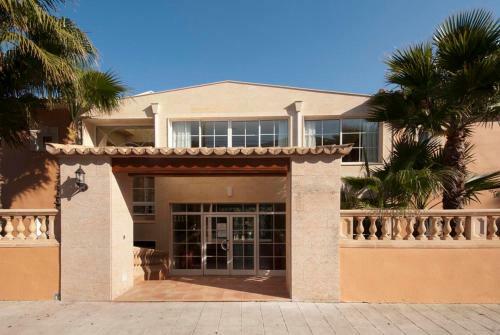 Cala San Vicente Villa Sleeps 4 Pool T184178