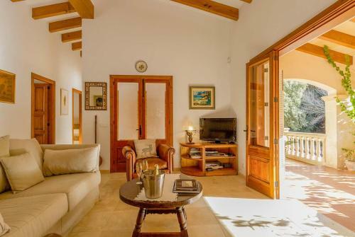 Sant Vicent De Sa Cala Villa Sleeps 6 Pool Air Con