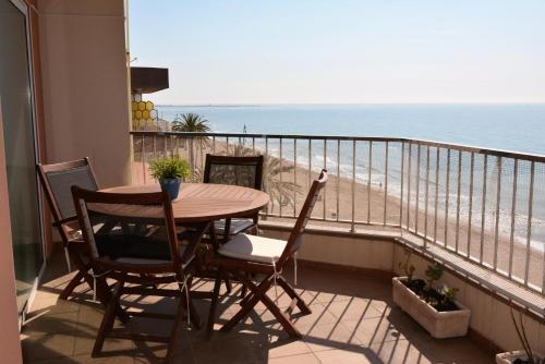 Apartamento Villaservice Roser