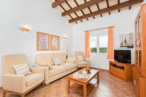 Villa Adelfa