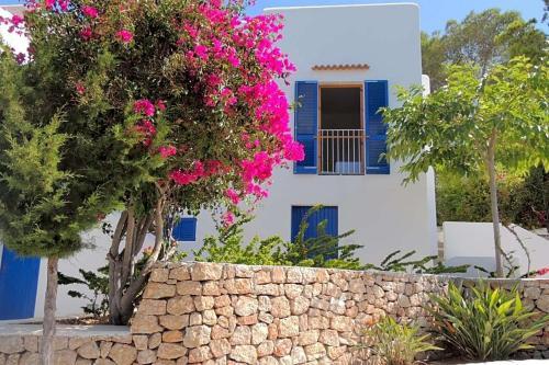 Cala Vadella Villa Sleeps 7 Pool Air Con Wifi