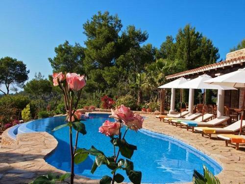 Playa D'en Bossa Villa Sleeps 10 Pool Air Con Wifi