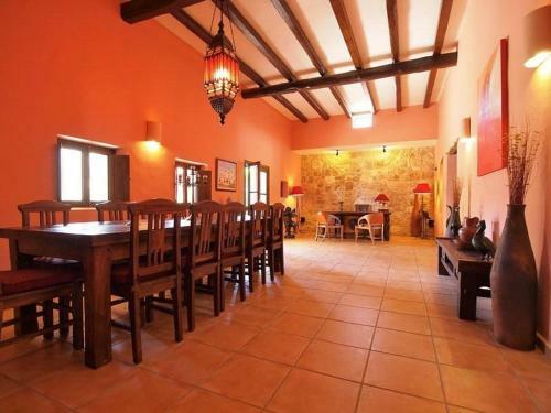 Playa D'en Bossa Villa Sleeps 10 Pool Air Con Wifi