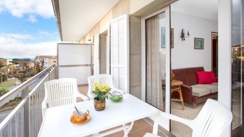 Calella De Palafrugell Apartment Sleeps 4