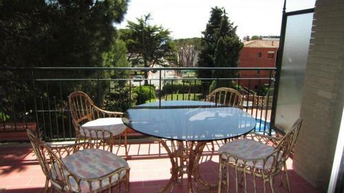Calella De Palafrugell Apartment Sleeps 6 Pool