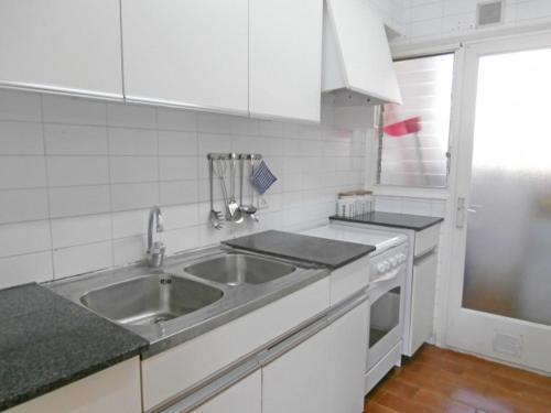 Calella De Palafrugell Apartment Sleeps 4 Pool Wifi