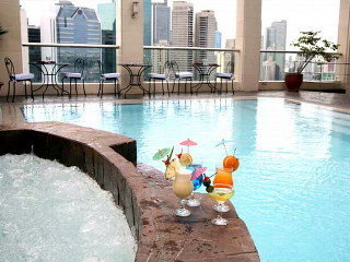 Hotel City Garden Makati (Ejecutiva Dlx)