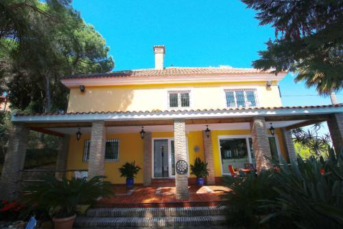 Villa Ramirez