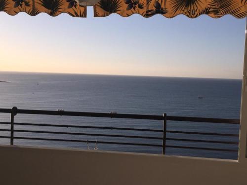 Apartamento Con Impresionantes Vistas Al Mar