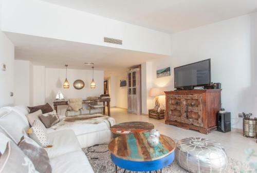Apartment Penthouse Torre De Cap