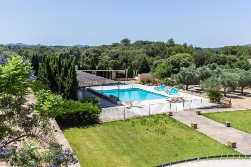 Villa Residence By G Cas Comte