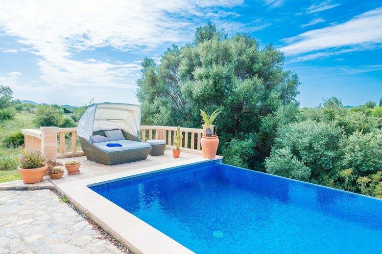 Villa Can Canals