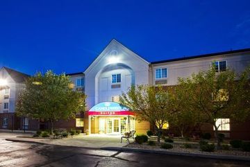 Hotel Candlewood Suites Detroit-troy