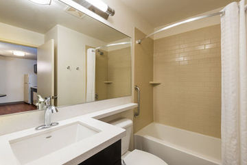 Hotel Candlewood Suites Detroit-troy