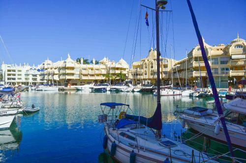 Apartamento Aloha Playa Benalmadena Canovas