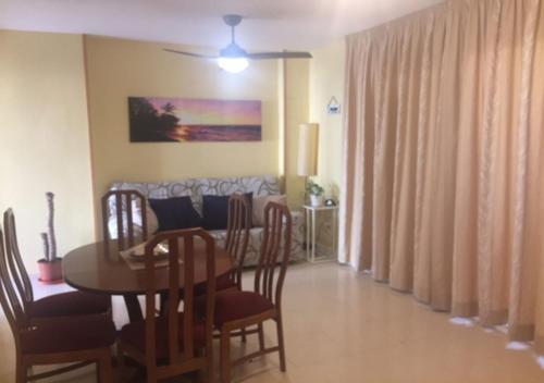 Apartamentos Emperatriz Benidorm
