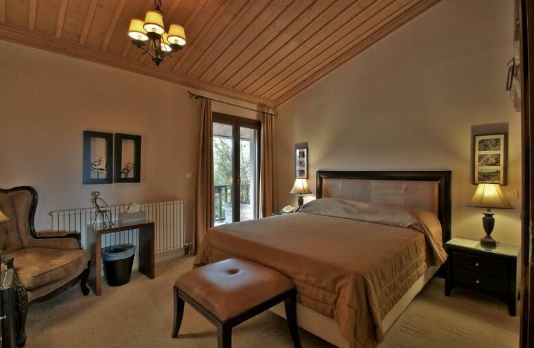 Boutique Hotel Skamnos
