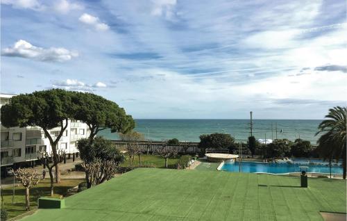 Three-bedroom Apartment In Cabrera De Mar