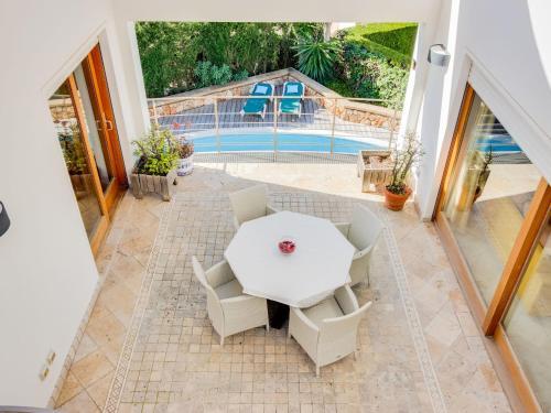 Villa 18