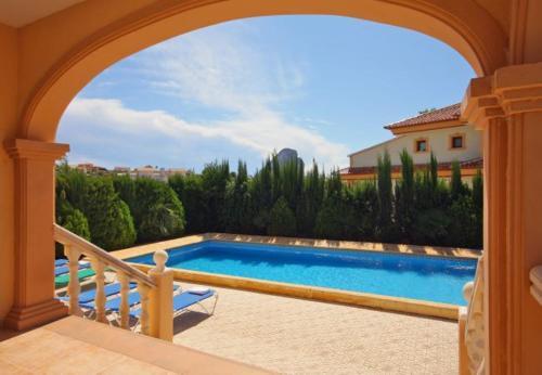 Calpe Villa Sleeps 16 Pool
