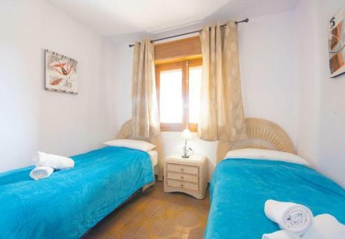 Calpe Villa Sleeps 12 Pool T713791