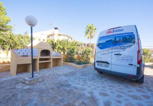Calpe Villa Sleeps 12 Pool T713791